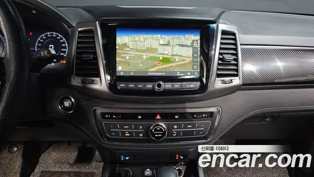 KG_Mobility_Ssangyong Rexton Новый Rexton Sport Дизель 2.2 4WD — Фото автомобиля 14