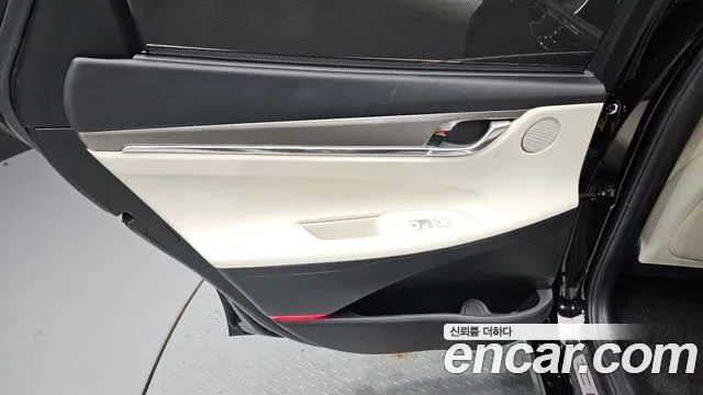 Hyundai Grandeur Grandeur (New) Hybrid — Фото автомобиля 13