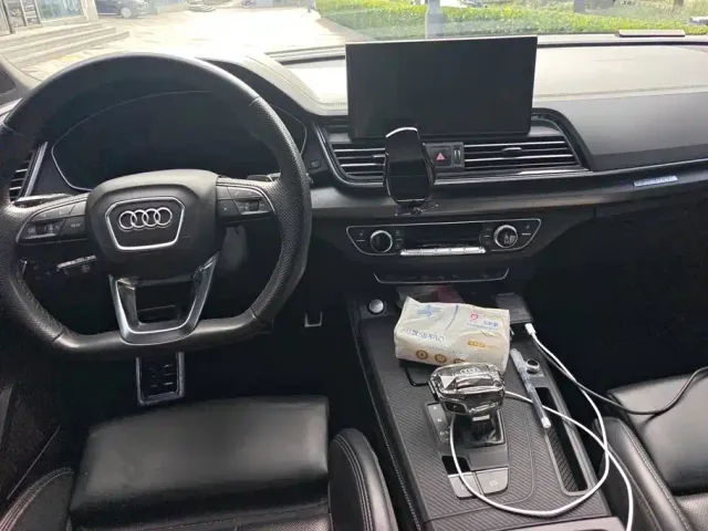 Audi Q5L — Фото автомобиля 12