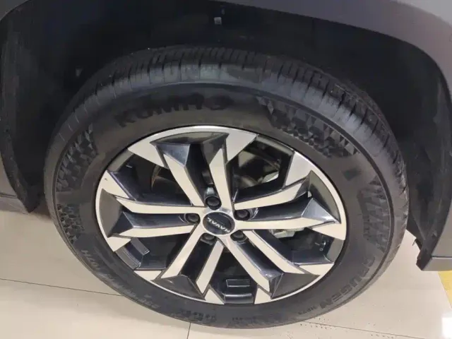 Haval Big Dog — Фото автомобиля 6
