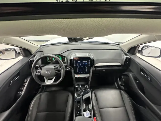 Hyundai ix35 — Фото автомобиля 24