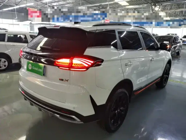 Geely Boyue — Фото автомобиля 6