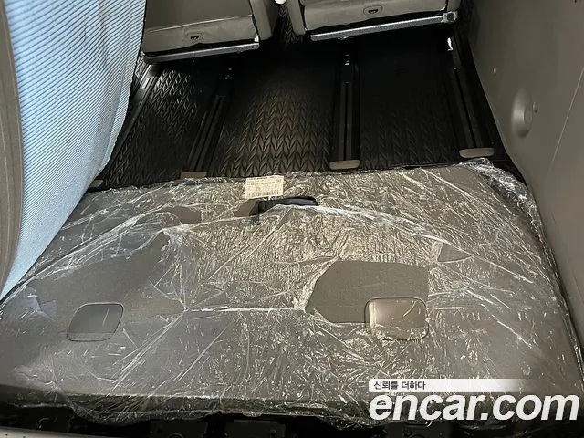 Kia Carnival 4th Gen — Фото автомобиля 18