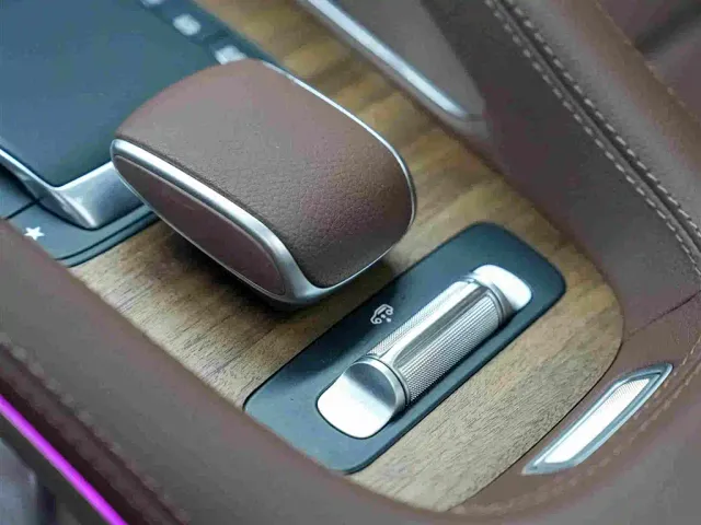 Mercedes-Benz GLE-Class — Фото автомобиля 9