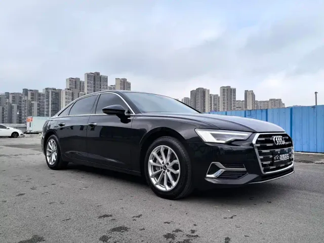 Audi A6L — Фото автомобиля 3