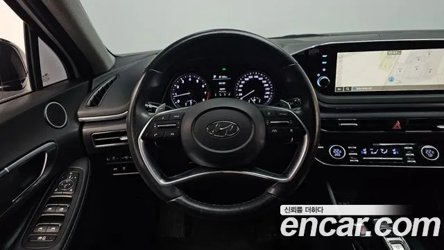 Hyundai Sonata — Фото автомобиля 19