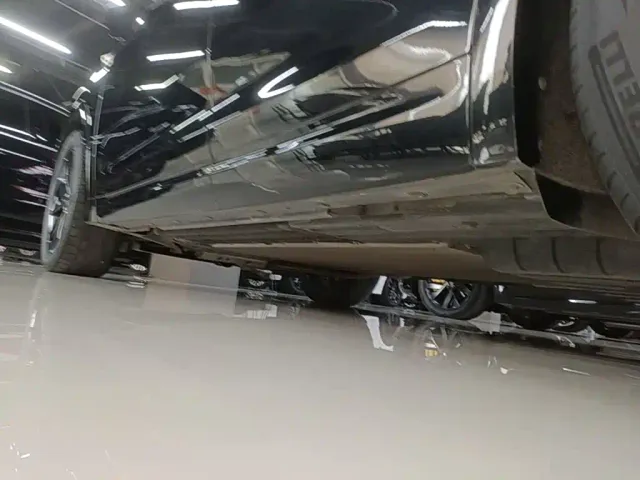 Li Auto L7 — Фото автомобиля 21