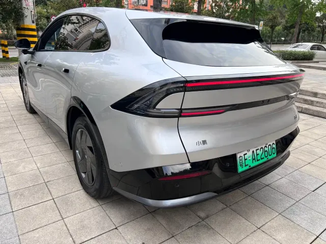 Xpeng G7 — Фото автомобиля 7