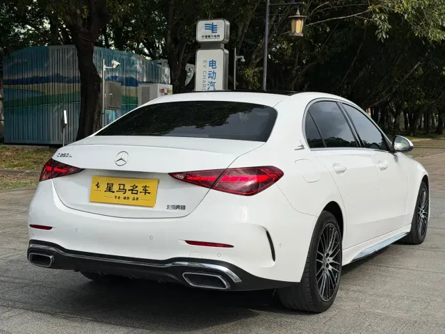 Mercedes-Benz C-Class — Фото автомобиля 16