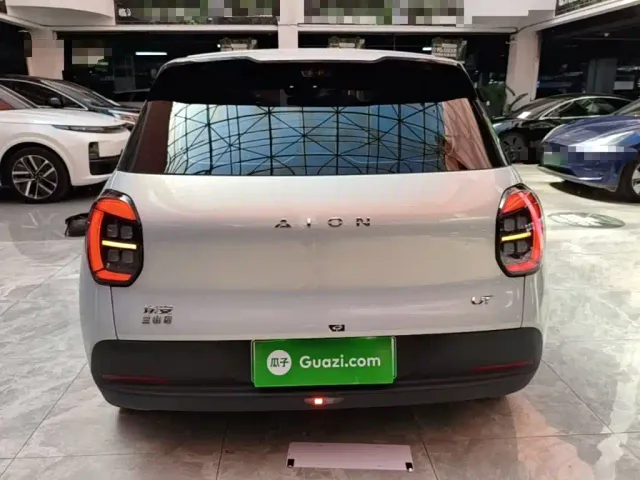 GAC Aion UT — Фото автомобиля 5