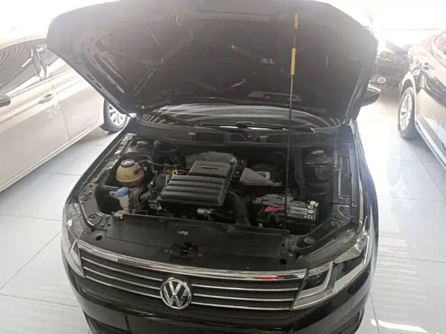 Volkswagen Lavida — Фото автомобиля 19
