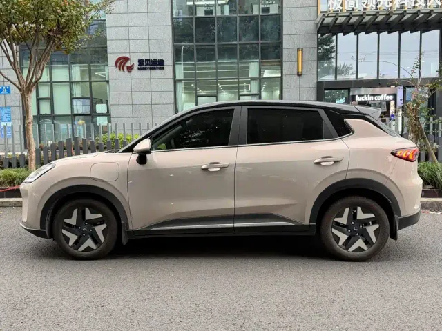 Wuling Bingo S — Фото автомобиля 3