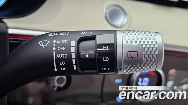 Genesis GV70 2.5T Бензин 2WD — Фото автомобиля 29