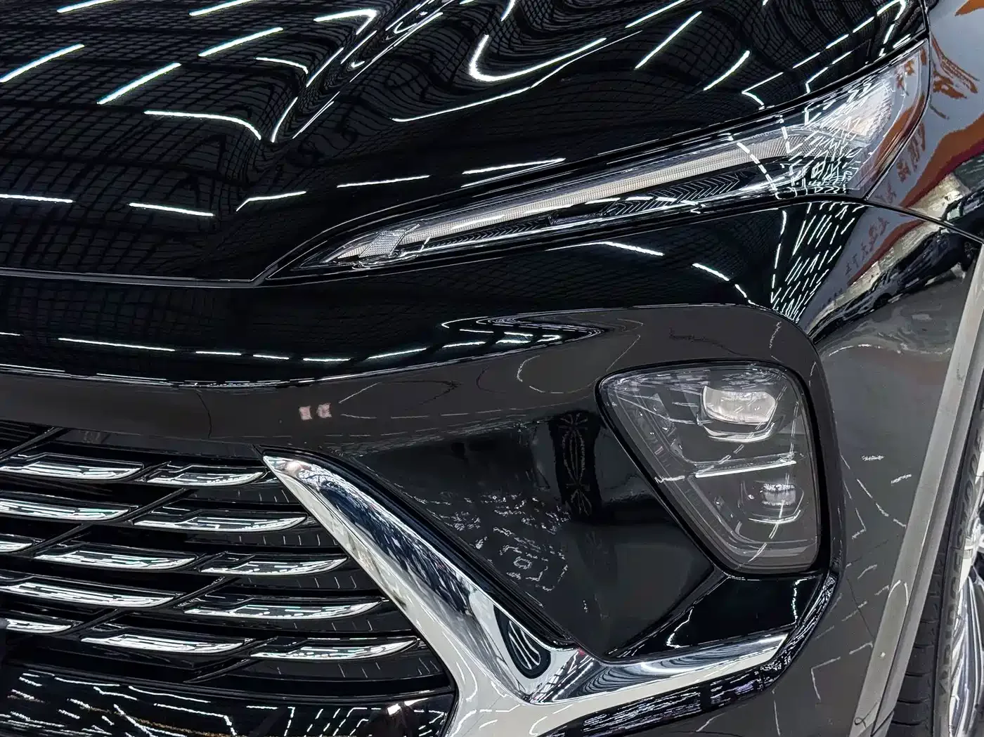 Buick Envision S 2025 25T Premium Platinum Edition — Фото автомобиля 5