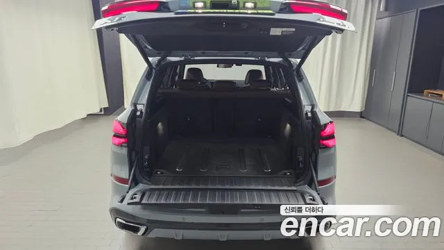 BMW X5 xDrive 40i M Sport — Фото автомобиля 16