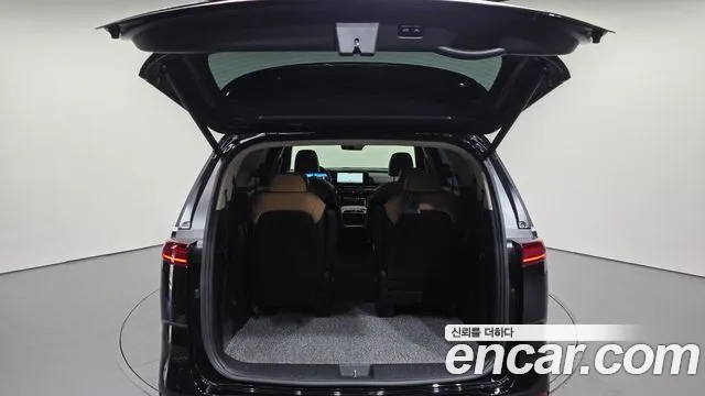Kia Canival Carnival 4 поколение Дизель 9 мест Signature — Фото автомобиля 20