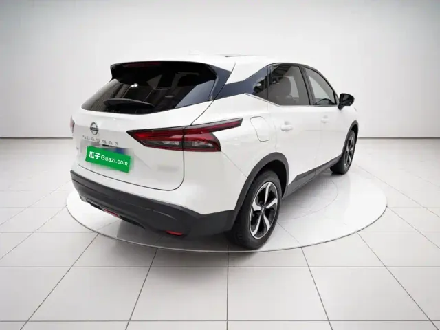 Nissan Qashqai — Фото автомобиля 4