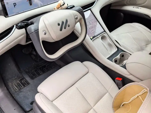 IM Motors LS6 — Фото автомобиля 4