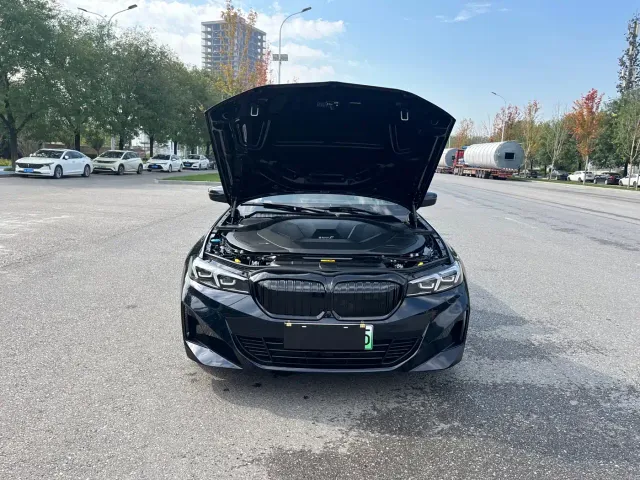 BMW i3 — Фото автомобиля 17