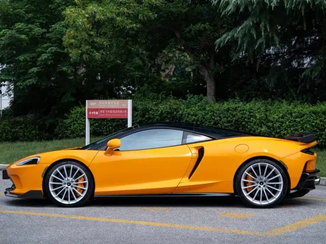 McLaren GT — Фото автомобиля 7