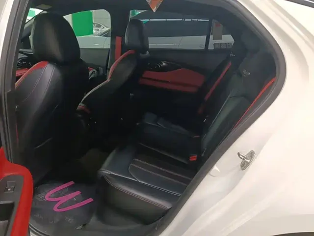 GAC Trumpchi Emkoo — Фото автомобиля 16