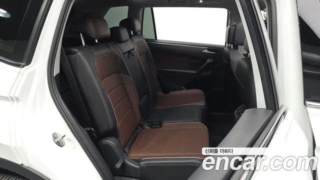Volkswagen Tiguan — Фото автомобиля 10