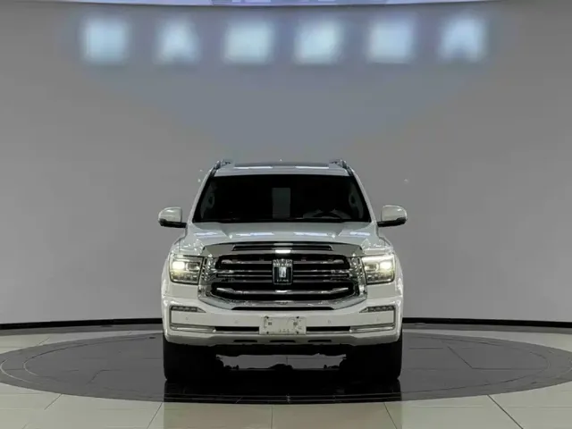 Tank Tank 500 2022 3.0T Sport Edition Zaojing 5-Seater — Фото автомобиля 3