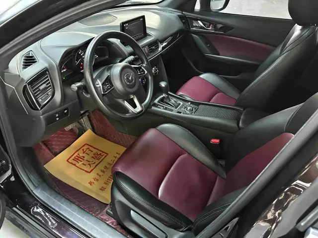 Mazda CX-4 — Фото автомобиля 11