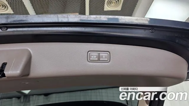 Genesis GV80 2.5T Бензин 2WD — Фото автомобиля 27