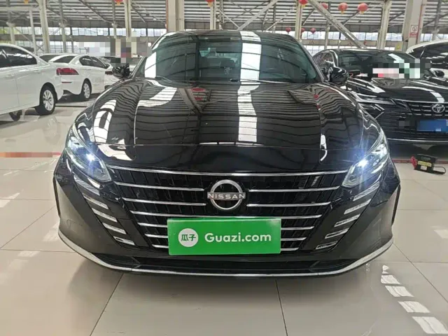 Nissan Teana — Фото автомобиля 2