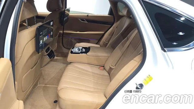 Genesis G80 Бензин 2.5 турбо AWD — Фото автомобиля 11