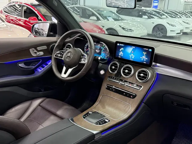 Mercedes-Benz GLC-Class — Фото автомобиля 10