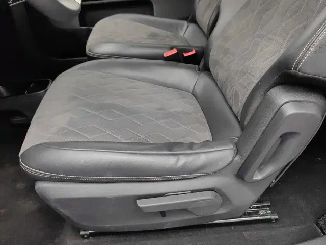 Baojun KiWi EV — Фото автомобиля 19