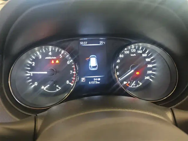Nissan X-Trail — Фото автомобиля 11