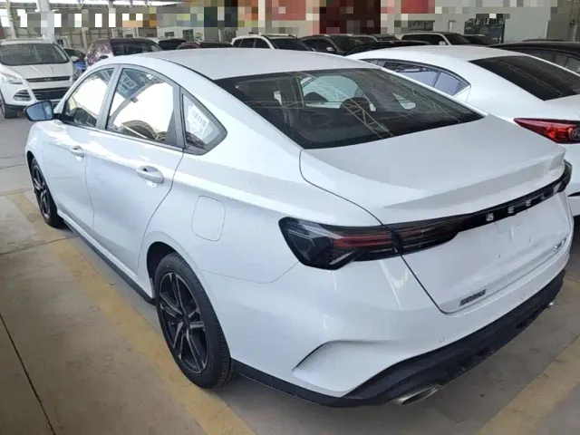 Geely Binrui — Фото автомобиля 4