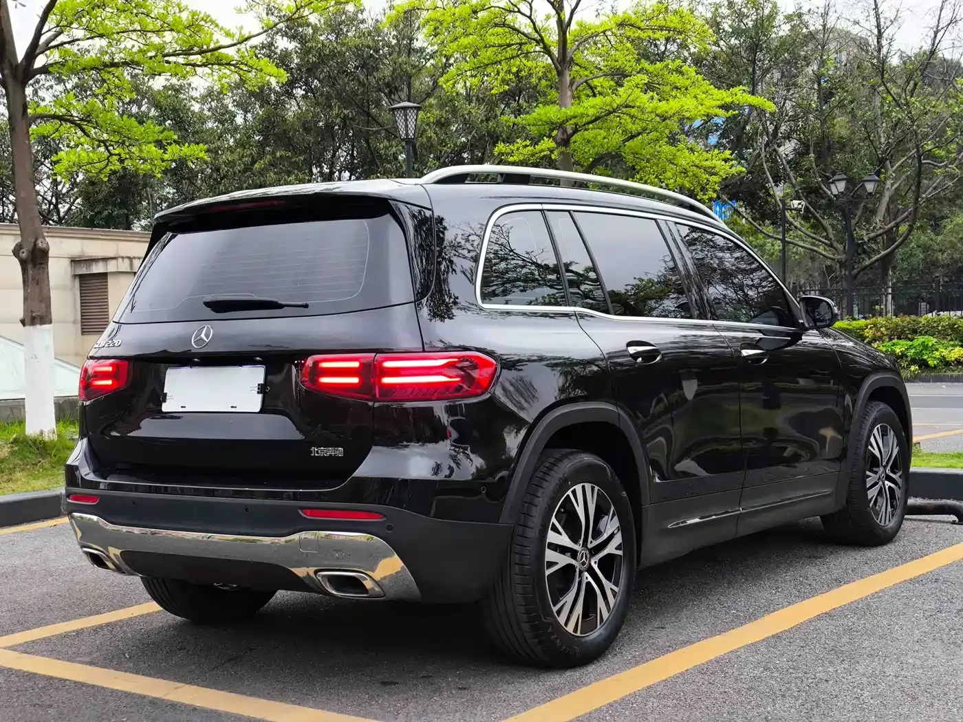 Mercedes-Benz Mercedes-Benz GLB 2024 Facelift GLB 200 Dynamic — Фото автомобиля 3