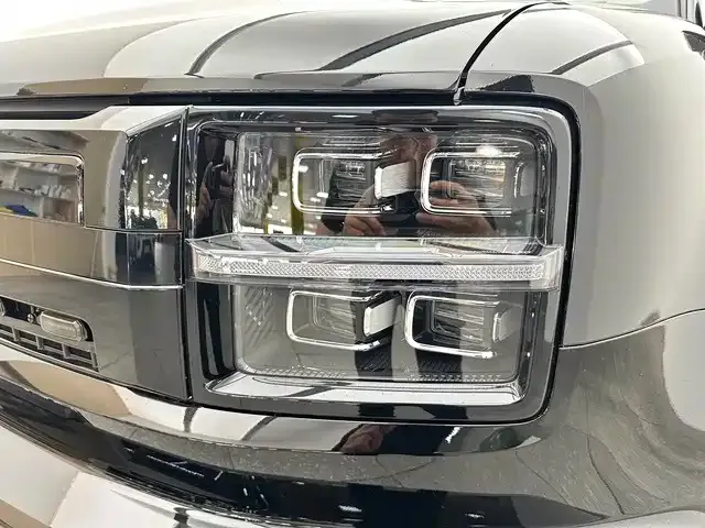 Haval Great Wall H10 — Фото автомобиля 18