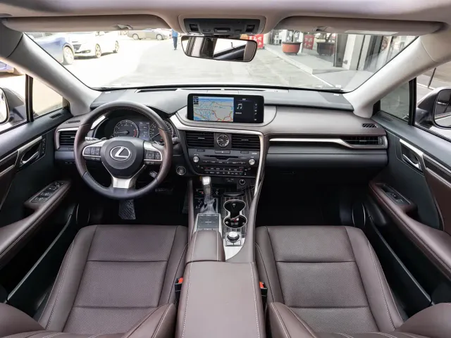 Lexus RX — Фото автомобиля 13