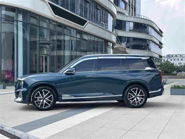GAC Trumpchi GS8 — Фото автомобиля 15