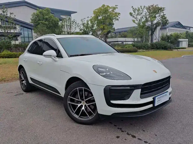 Porsche Macan — Фото автомобиля 4