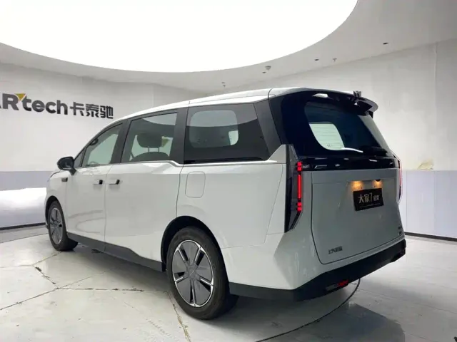 Maxus Dajia 7 — Фото автомобиля 7