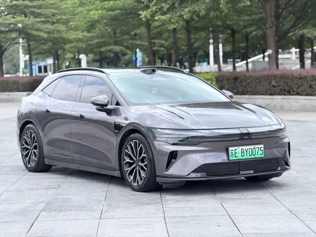 Zeekr 007 GT — Фото автомобиля 3