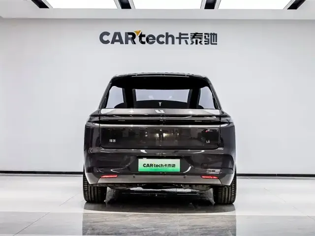 Li Auto Li L8 2025 Ultra Smart Renewal Edition — Фото автомобиля 3