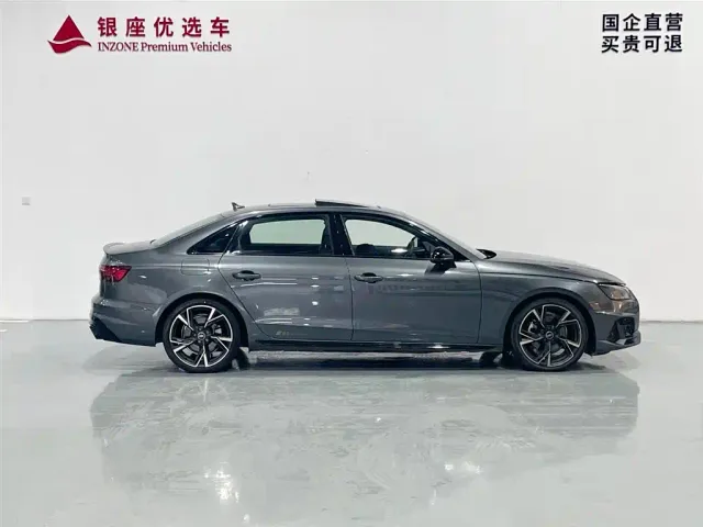 Audi A4L — Фото автомобиля 4