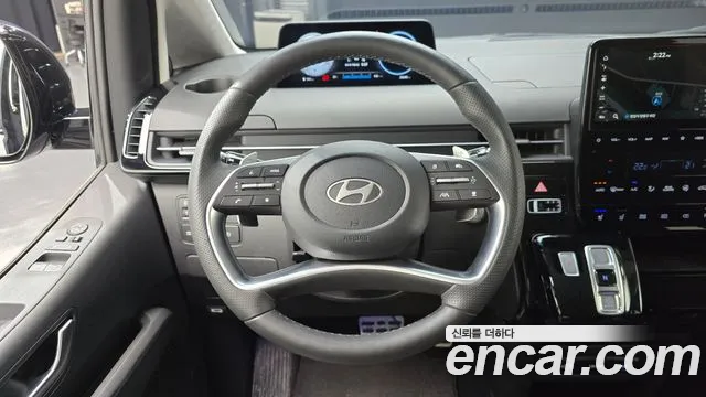 Hyundai Staria Staria 4WD Lounge 9 мест — Фото автомобиля 11