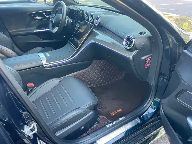 Mercedes-Benz C-Class — Фото автомобиля 9
