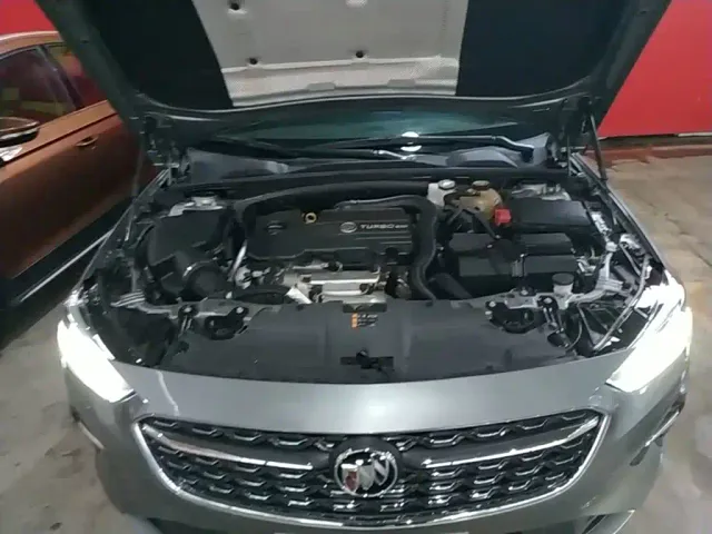 Buick Regal — Фото автомобиля 19