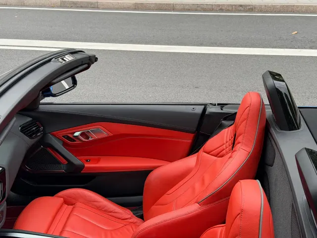 BMW Z4 — Фото автомобиля 10