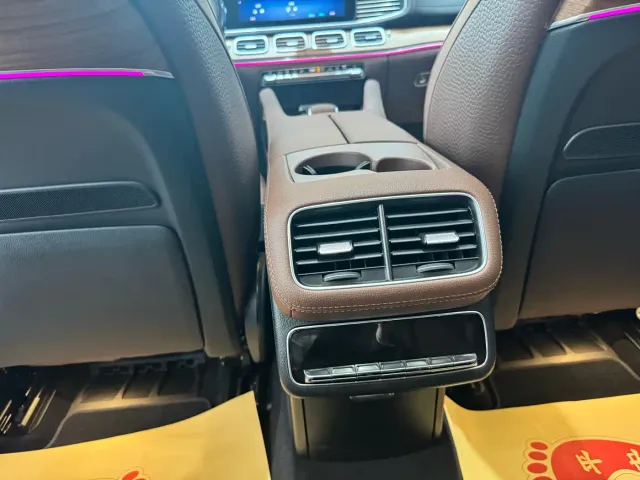 Mercedes-Benz GLS-Class — Фото автомобиля 13