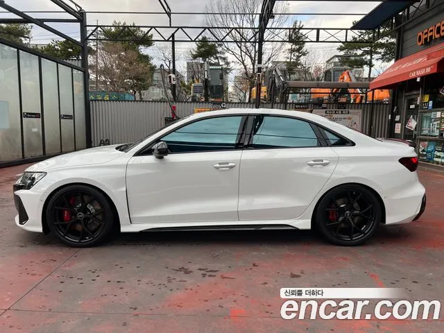 Audi RS3 — Фото автомобиля 5